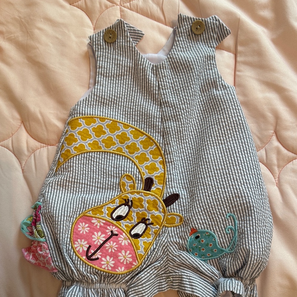 LaJenns Striped Kids Romper with Giraffe and Bird Design